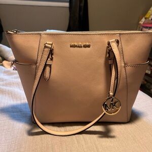 michael kors purse
